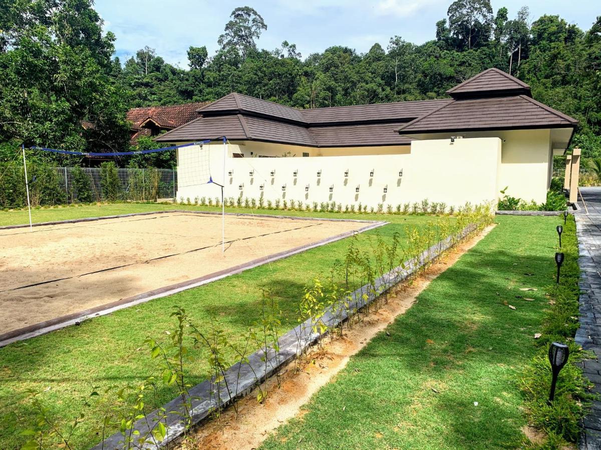 Charis Pool Villa 1 - 3 Bedroom With Private Pool Bentong Extérieur photo